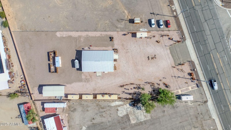 61-web-or-mls-864 W Main St-61