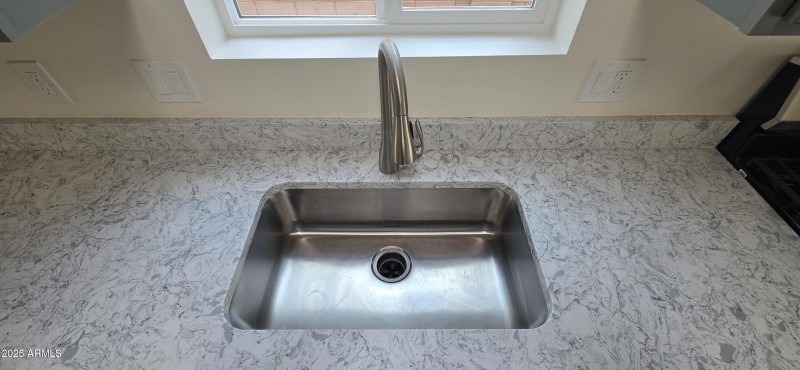 Large Sink