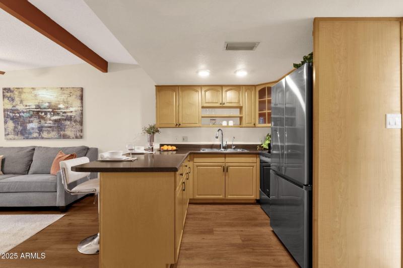 9-web-or-mls-16819-e-gunsight-dr-a3