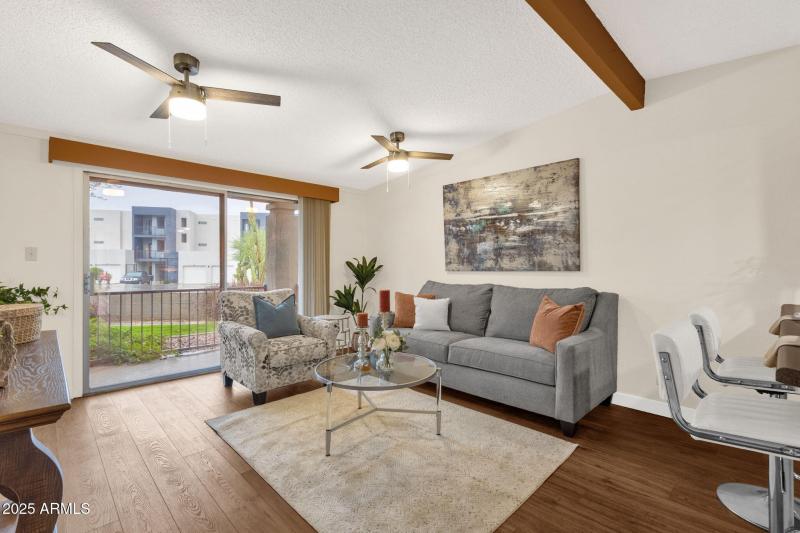 13-web-or-mls-16819-e-gunsight-dr-a3