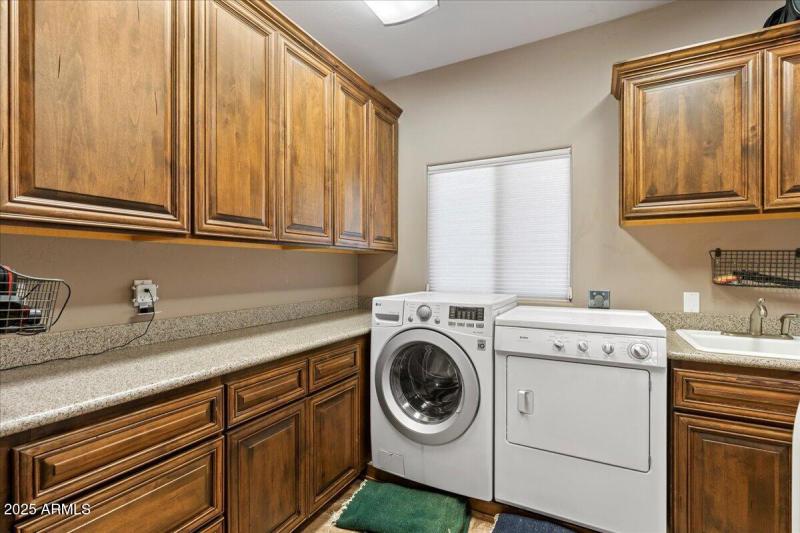 051-Laundry Room