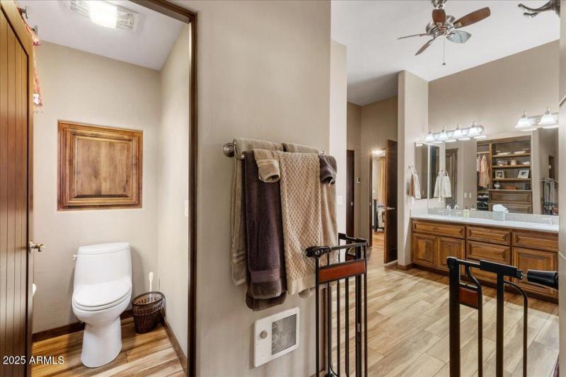 081-Primary Bathroom