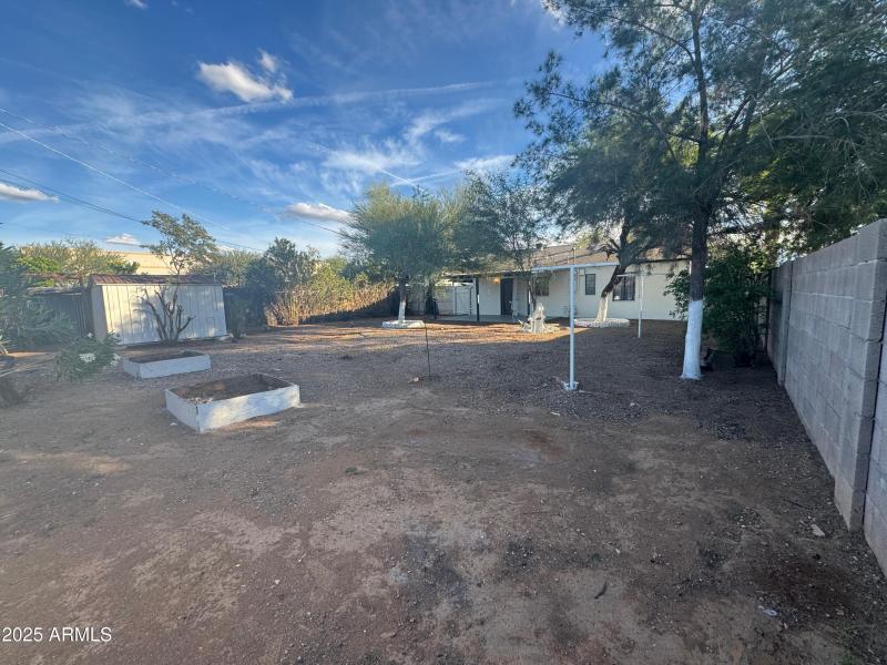 fb33847b-c3d2-4300-b350-2c490a27eb41