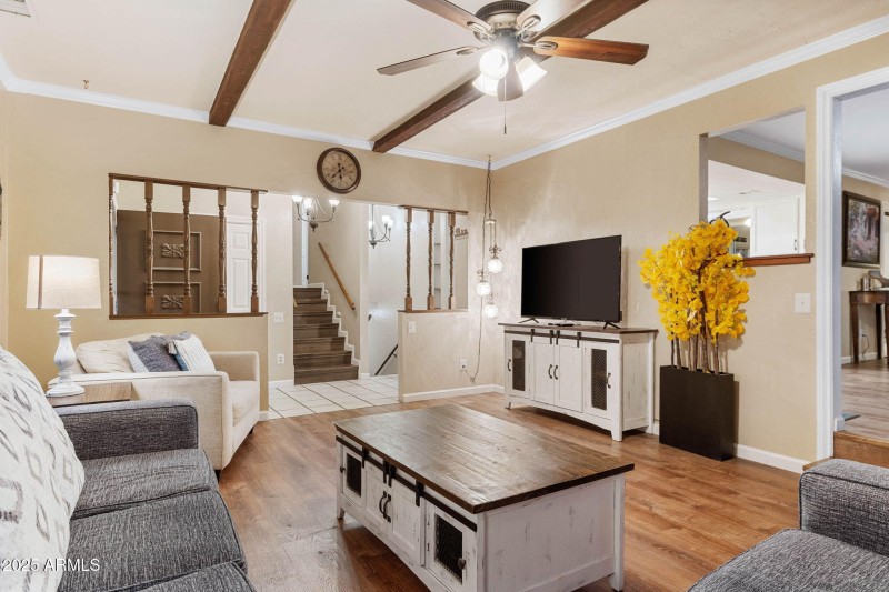 13-Living Room TW (4)