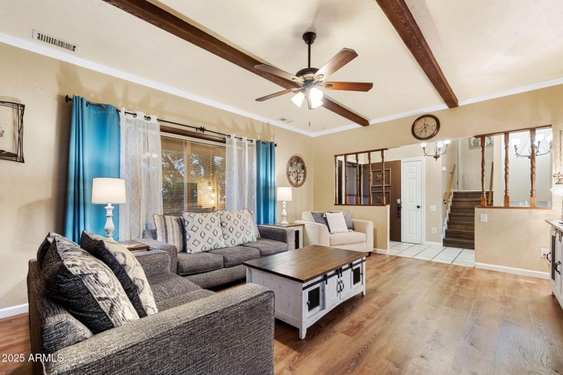 29-Living Room TW (3)