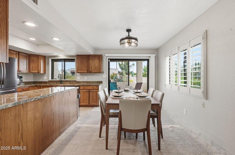 18-web-or-mls-18421 N Sierra Vereda Rio