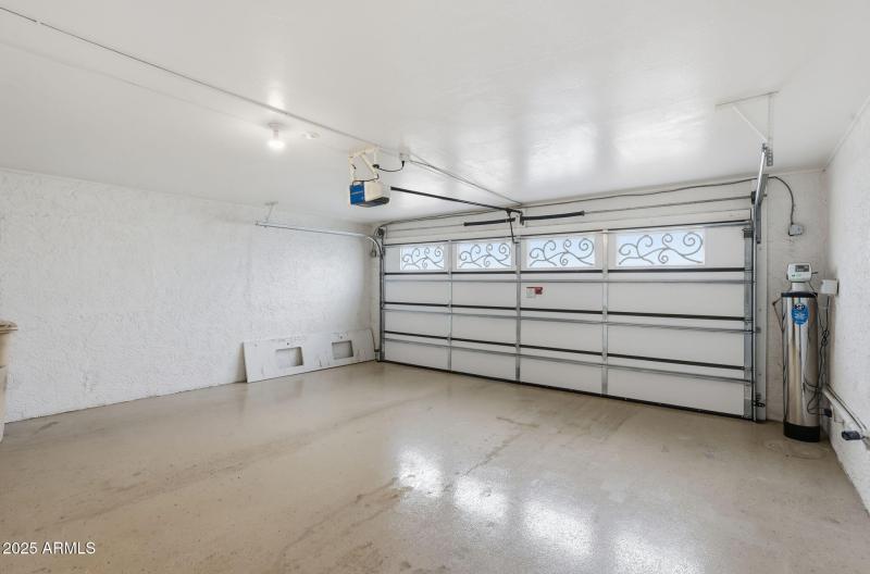 24-web-or-mls-18421 N Sierra Vereda Rio