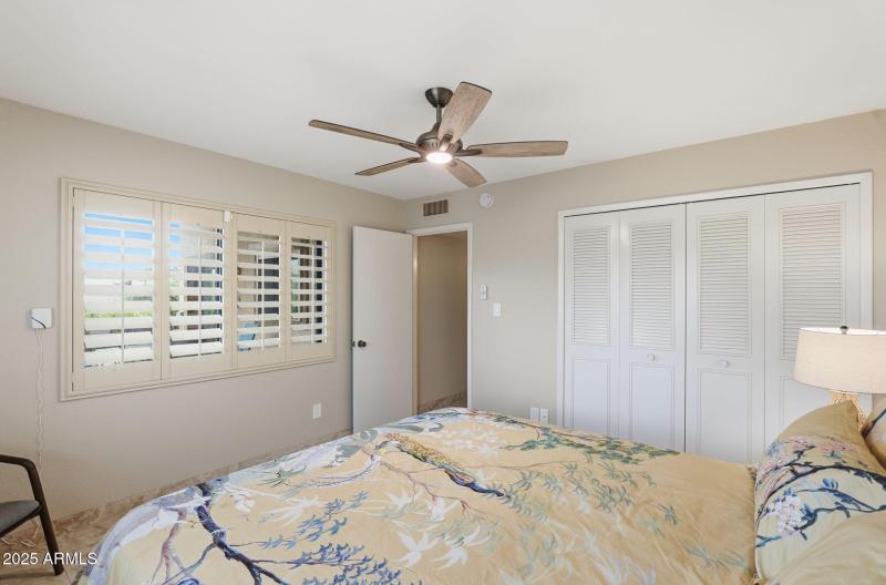 35-web-or-mls-18421 N Sierra Vereda Rio