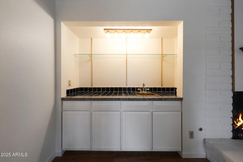 Wet bar
