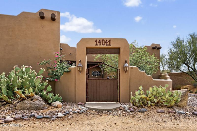 04_14041_E_Bajada_Dr4_mls