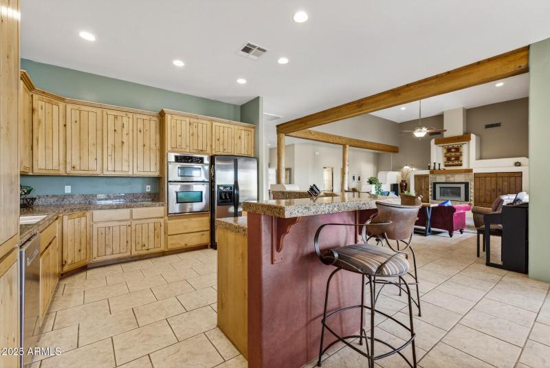 17_14041_E_Bajada_Dr17_mls