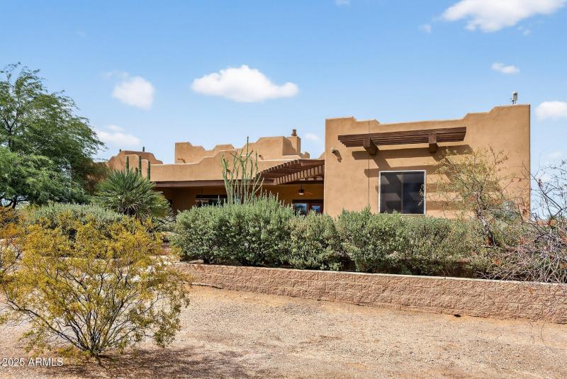 58_14041_E_Bajada_Dr58_mls