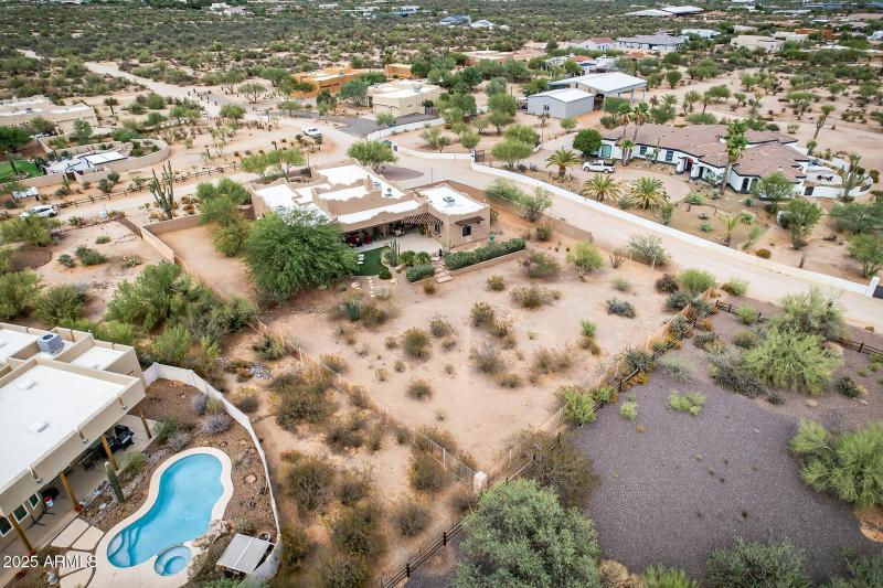 85_14041_E_Bajada_Dr85_mls