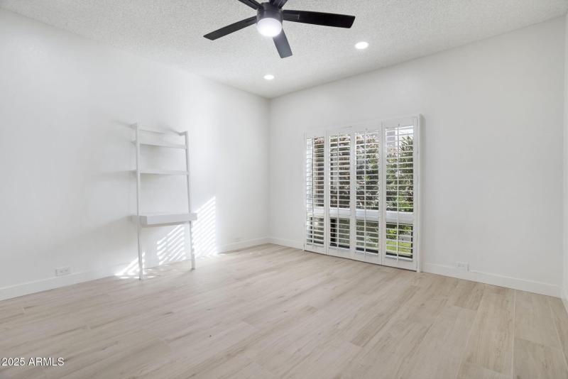 4525 N 66th St 122 Scottsdale - 270