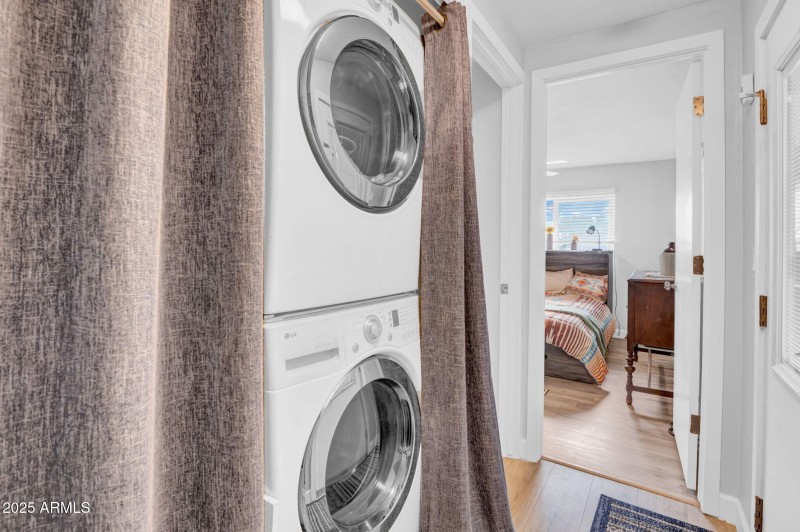 16-web-or-mls-8639 E Delilah Ave-16