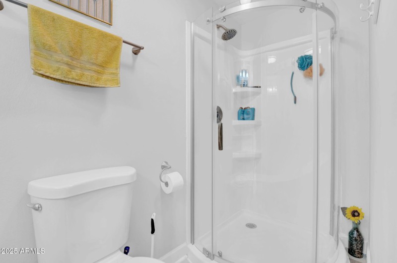 15-web-or-mls-8639 E Delilah Ave-15