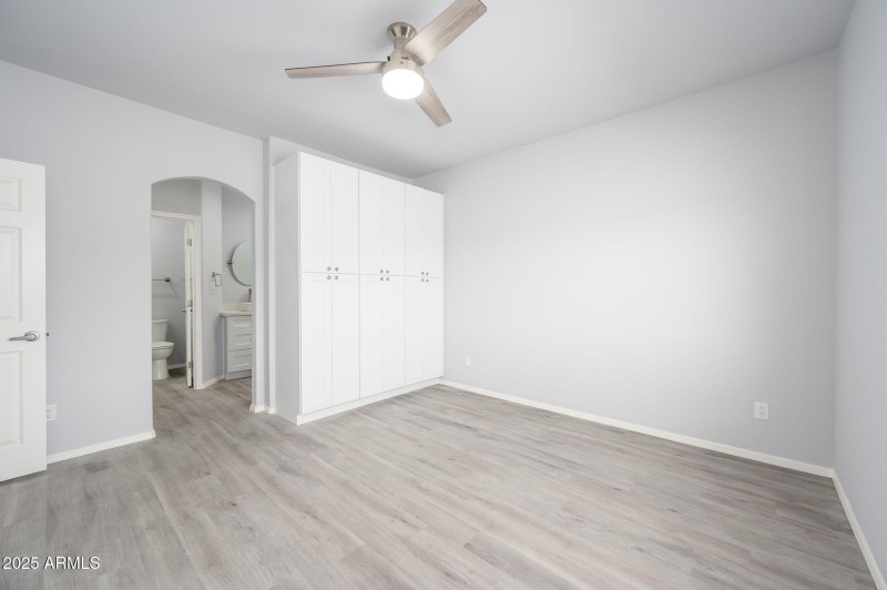 2-web-or-mls-27227_n_147th_ave-2