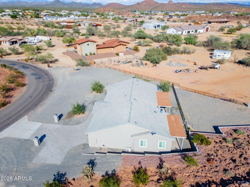 13-web-or-mls-27227_n_147th_ave-13