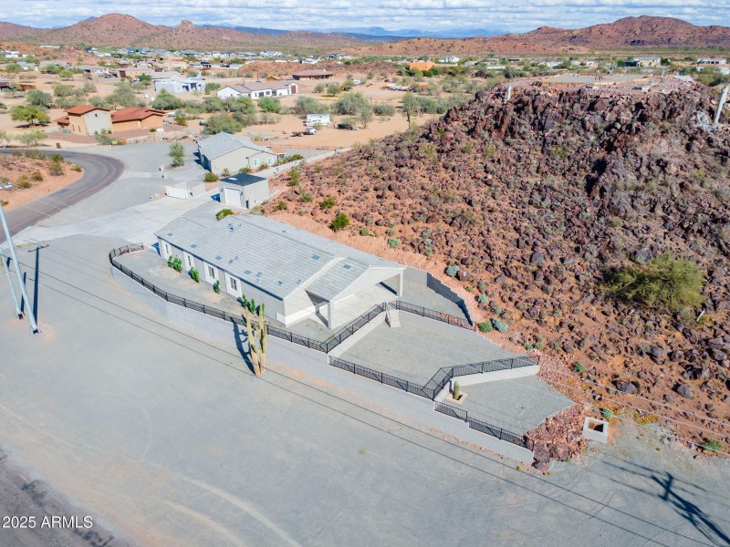 5-web-or-mls-27145_n_147th_ave (5)