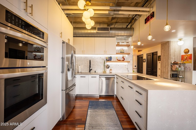 Lots of Cabinets and Drawers