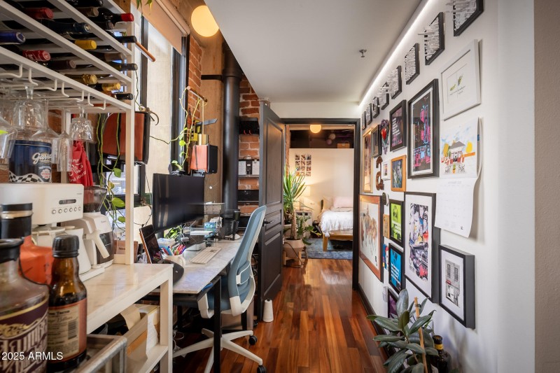 Large Hallway Office Space