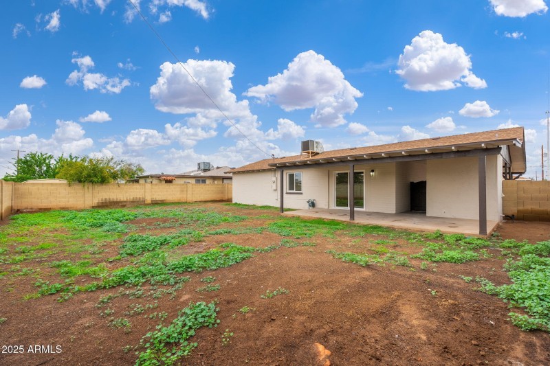 3137 W Turney Ave - 27