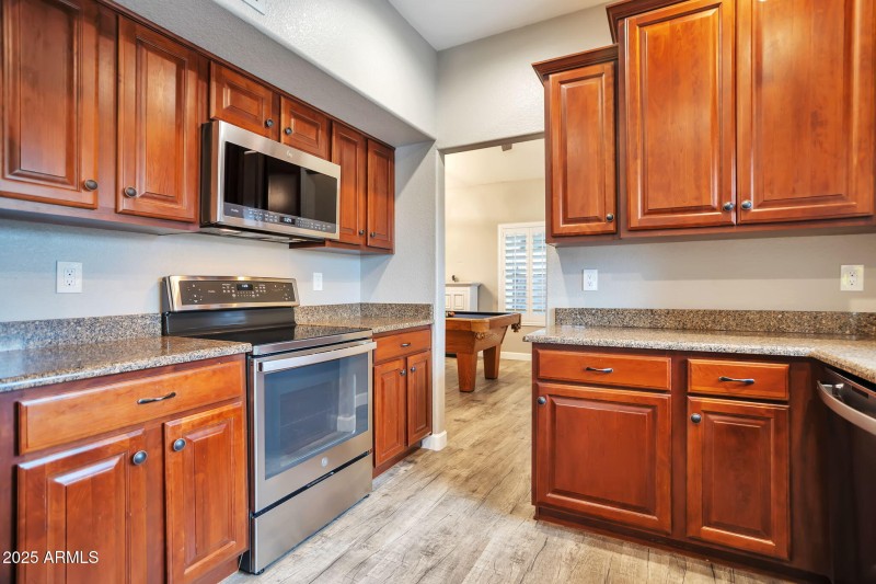 12-web-or-mls-QP- MEP_5852