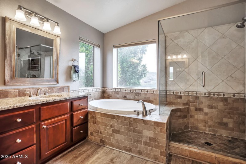 17-web-or-mls-QP- MEP_5861