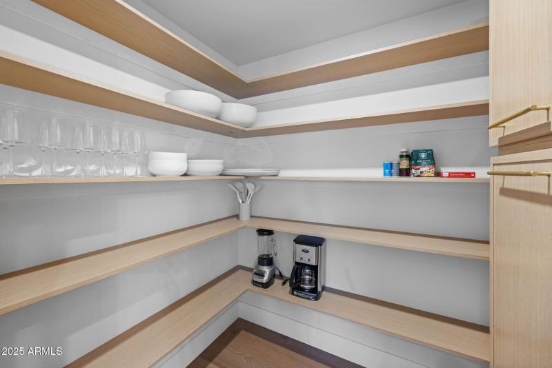 Walk In Pantry