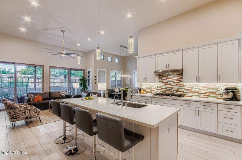 9850 E. McDowell Mountain Ranch Rd. 1024