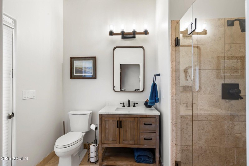 Updated Guest Bathroom