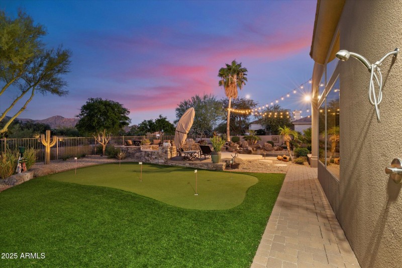 Private Putting Green