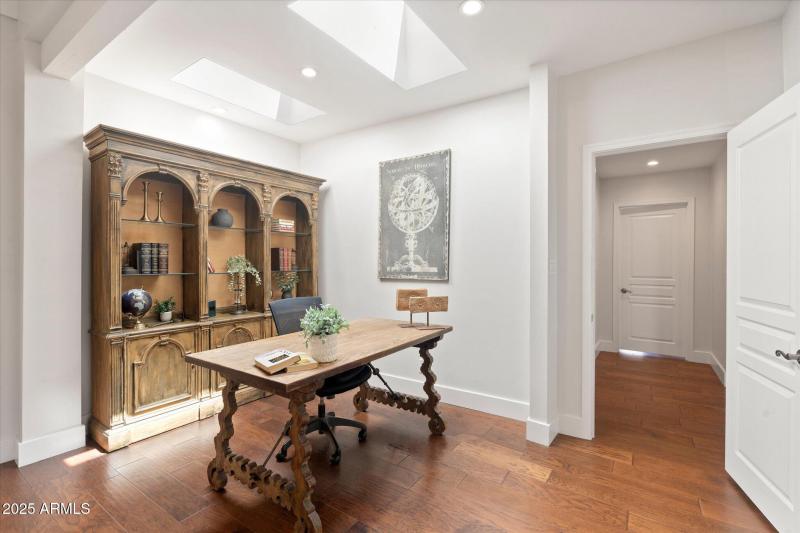 Primary Bedroom Office/Seating Area