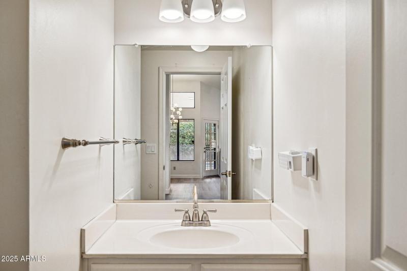 26-web-or-mls-9857-e-windrose-dr