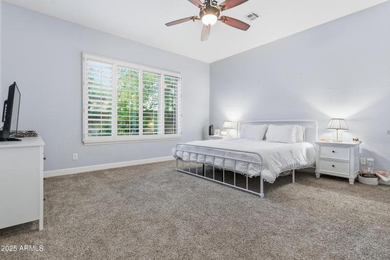 21_853bb2c8-61a7-47c4-a0ca-003534bf8256