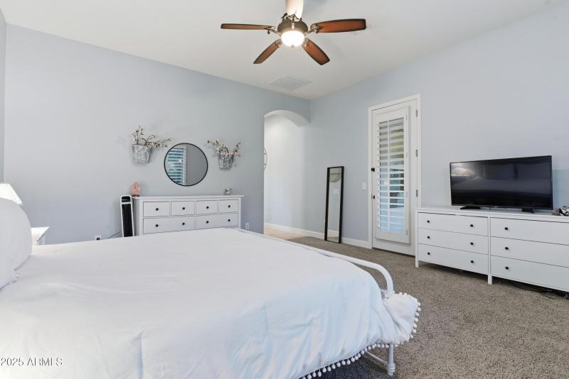 23_ac4cc0ce-30b2-427c-bb74-53502b4f8ab6