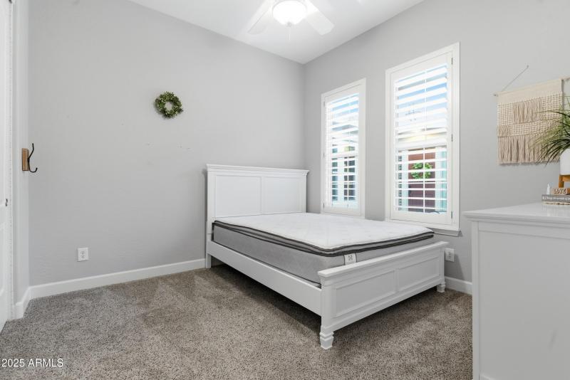 32_041dab65-6282-437f-bd8a-2dca3b33f2d8