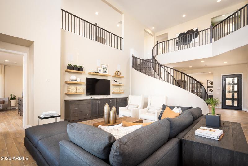 8520 W. Solano Drive