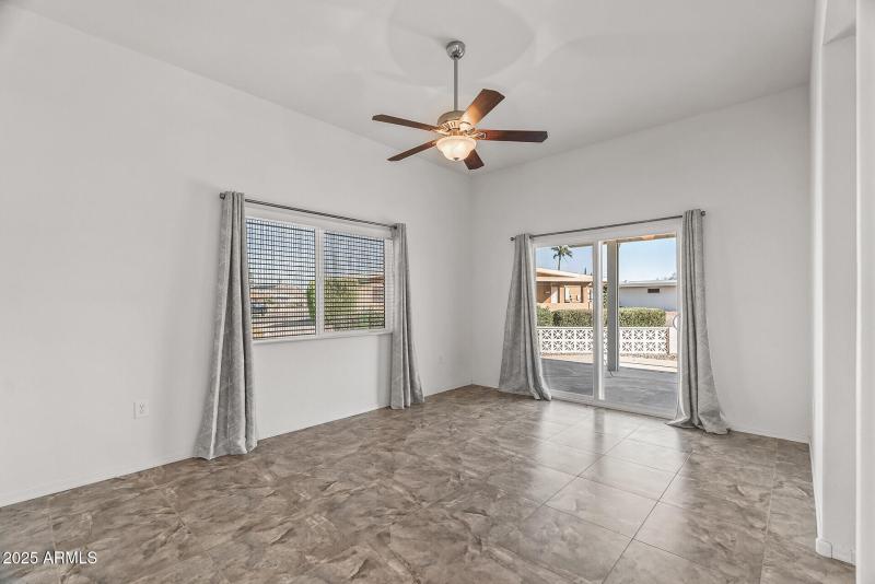 30_17841_N_Willowbrook28_mls