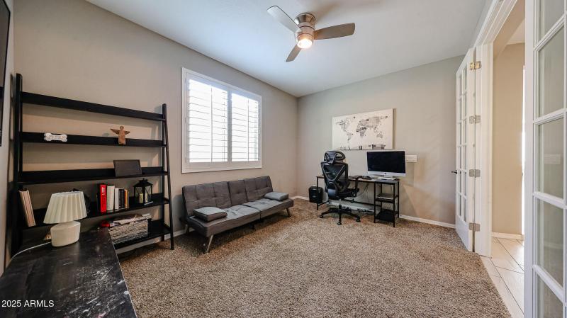 Den Could be a 4th Bedroom