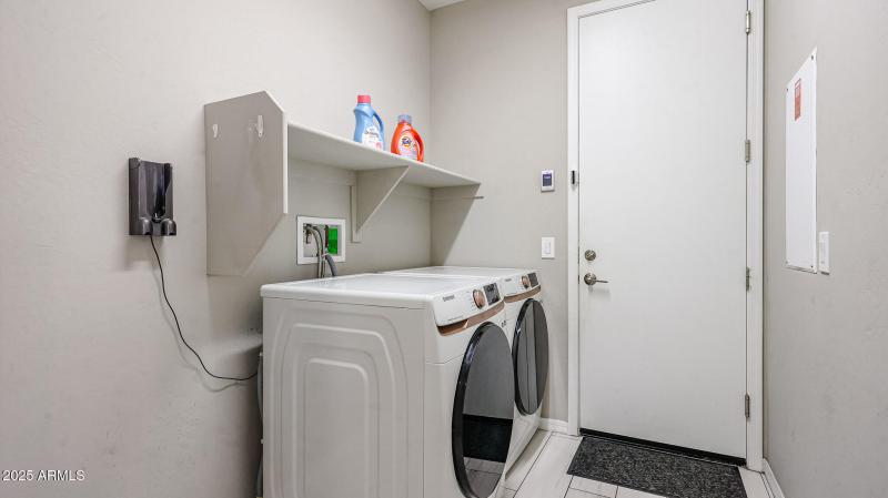 Spacious Laundry Room
