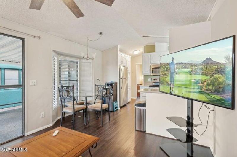 20251003133359695992000000-o