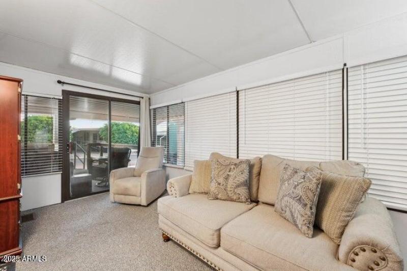 20251003133405000046000000-o