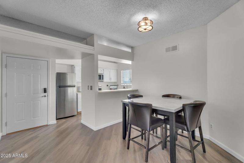 9-web-or-mls-Alma School-7