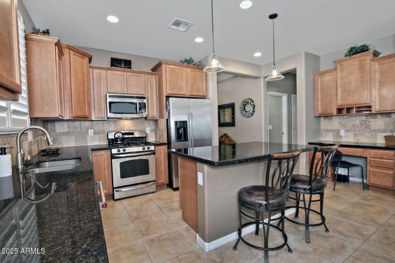 4340 N Princeton Dr Florence-large-010-0