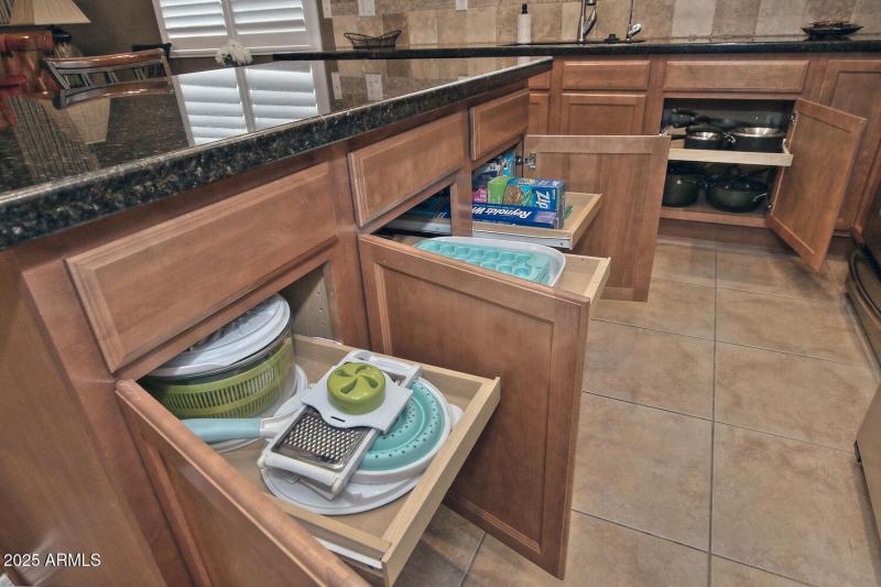 4340 N Princeton Dr Florence-large-013-0