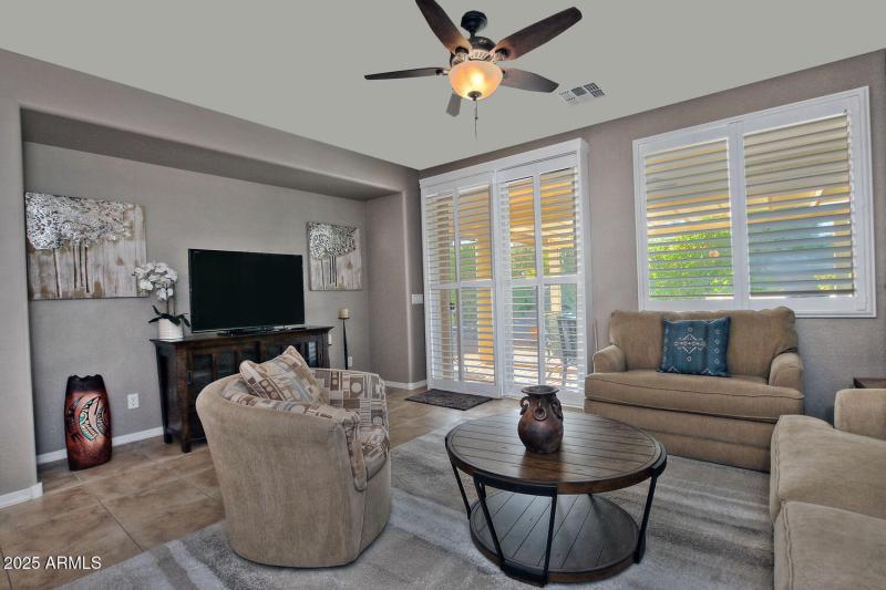 4340 N Princeton Dr Florence-large-024-0