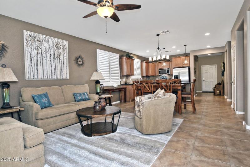 4340 N Princeton Dr Florence-large-026-0