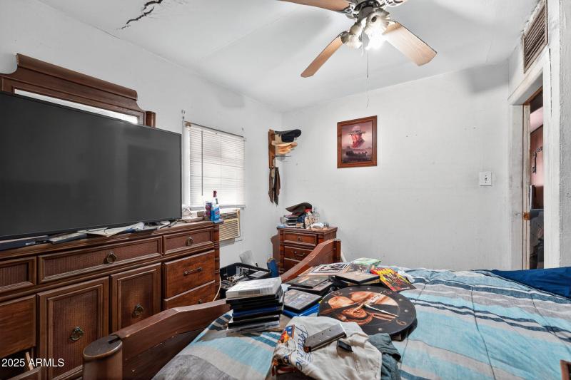 12_198_Randall_Ave_Winkelman_AZ_85192_US