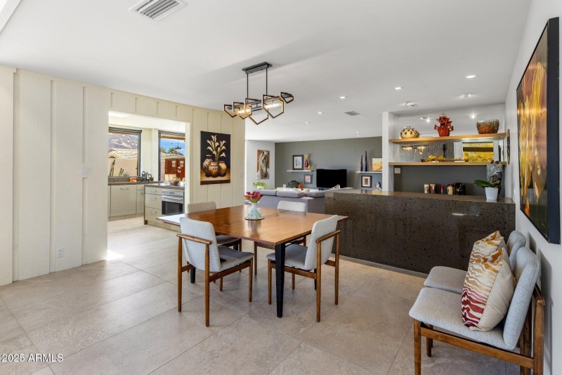 8-web-or-mls-D46A10189 copy